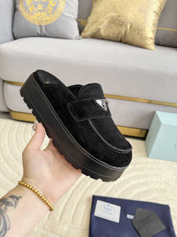 копия 1: 1 Заводская Цена  Оригинальный Спортивный Товар От PRADA КоллеКция  Года