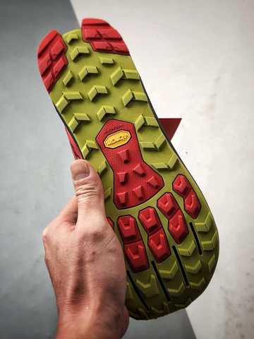 Треккинговые кроссовки Altra Lone Peak 9 Red 9 MaxTracMegagrip Altra Оптовая торговля Обувь кроссовки