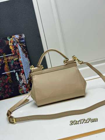 Копия премиум-класса Сумка Size×× Gabbana Sicily из лакированной кожи, классический образец бренда, теперь представлена в новой,
