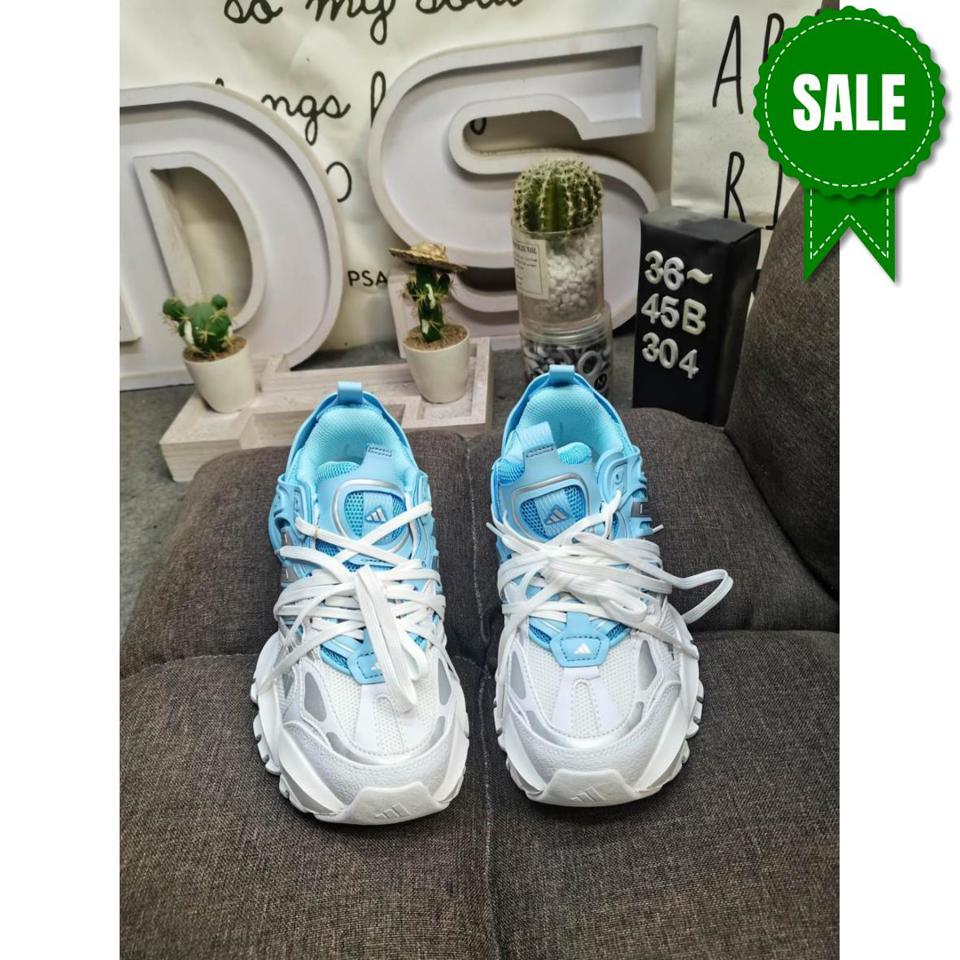 Adidas XLG Runner Deluxe JR0862: комбинация жесткой кожи и