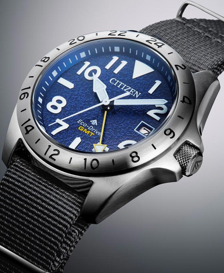 Мужские часы Citizen Promaster Land Eco-Drive GMT 200M BJ7150-09L