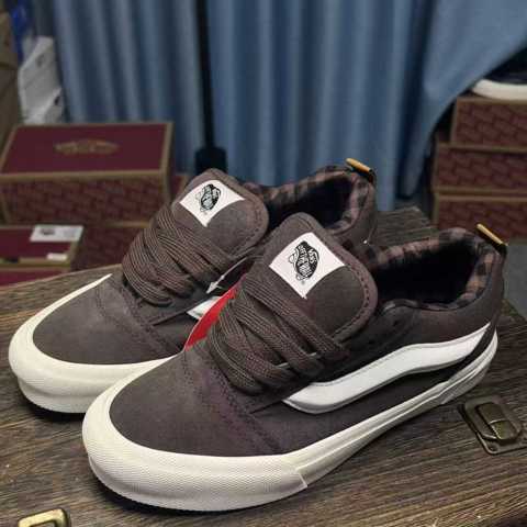 Обувь кроссовки Кроссовки Vans Knu Skool коричневые Свежее