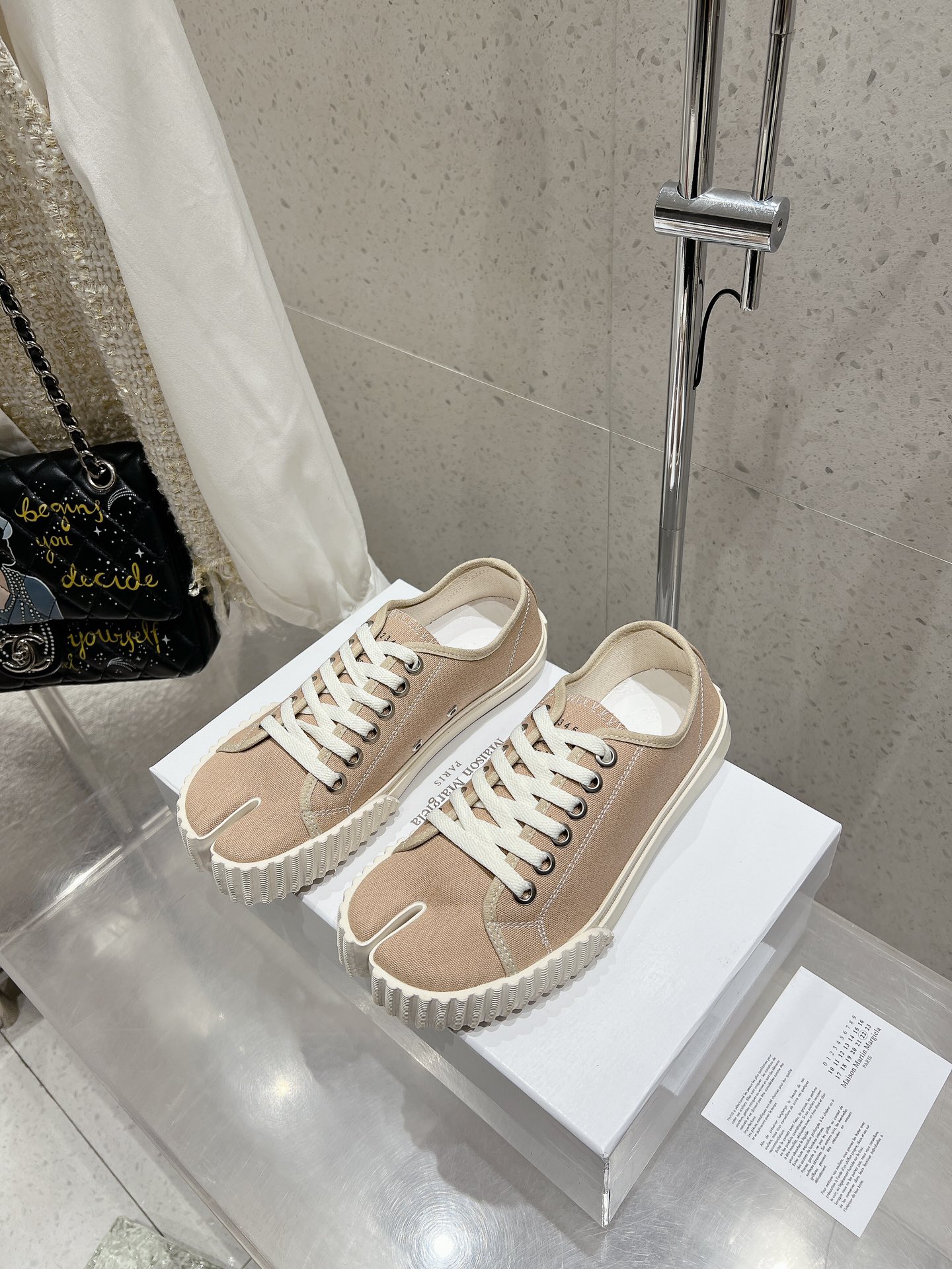 Maison Margiela Женские повседневные кроссовки Стильные и