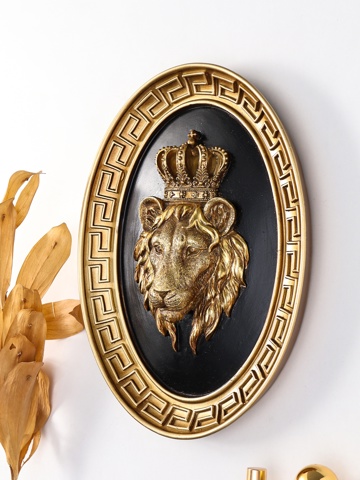 Панно настенное полистоун 'Лев - царь зверей', чёрный с золотом, 20x4.5x26.2 см