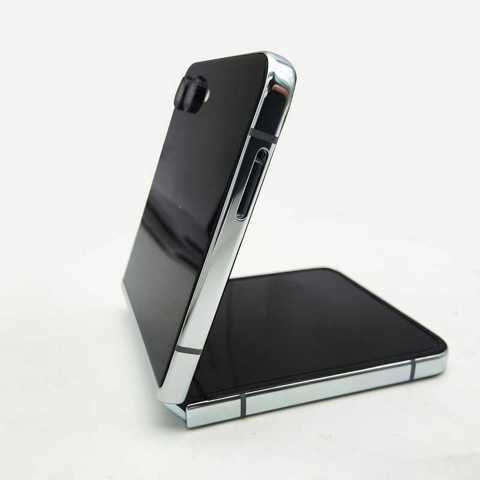 Аутентичный Z Flip 50% Off Складным Экраном 5G СовмеСтимый Со Всеми Сетями Смартфон Большой Памятью И Высоким РазРешением