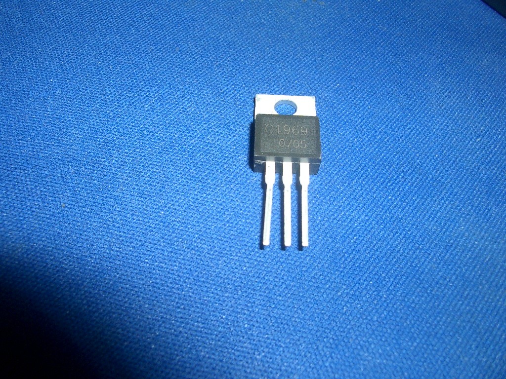 

100% Brand NEW Orignal 10PCS 2SC1969 C1969 TO-220 Product prices need to be consulted