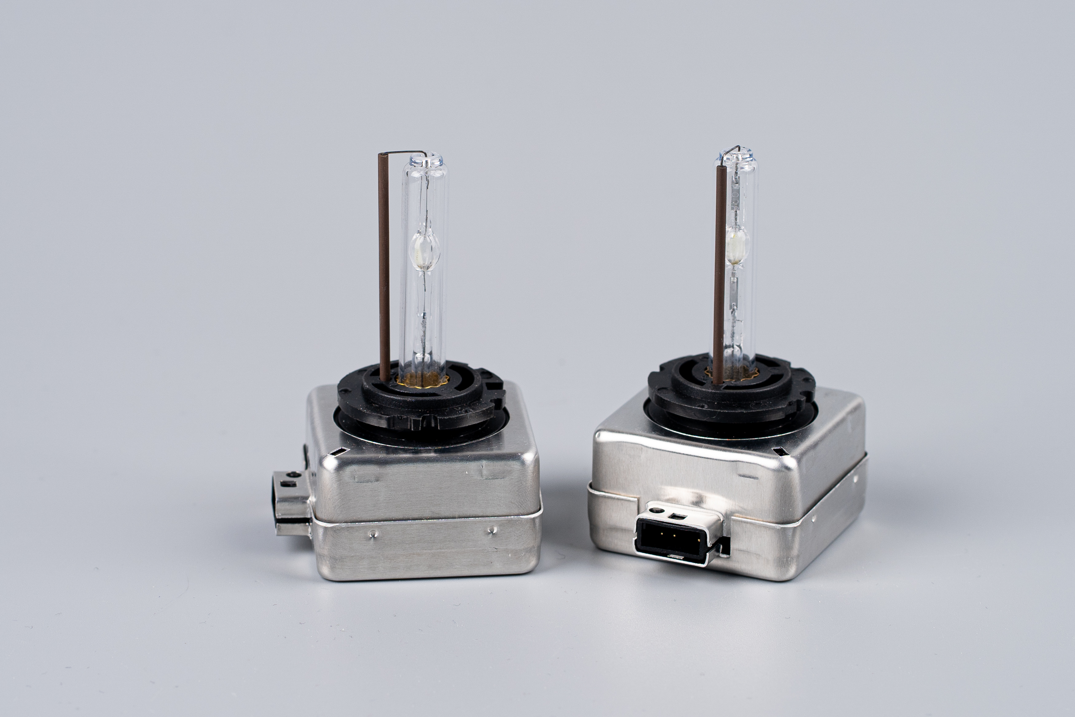 

2шт Ксеноновые HID Автомобильные лампы D1S 35W, 4300K,5000K,6000K.