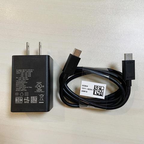 XQZ-UC1 30W PD Быстрое зарядное устройство UCB24 Кабель с двумя разъемами Type-C для Sony Xperia 1 IV Xperia 5 IV Xperia PRO-I