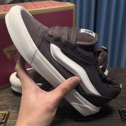 Обувь кроссовки Кроссовки Vans Knu Skool коричневые Свежее