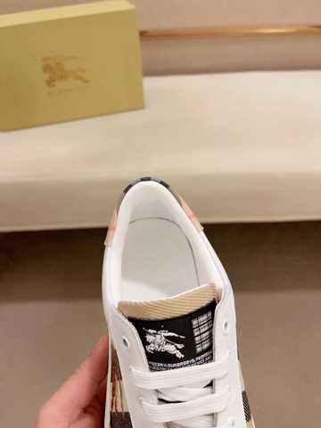Обувь Розничная торговля Burberry 133