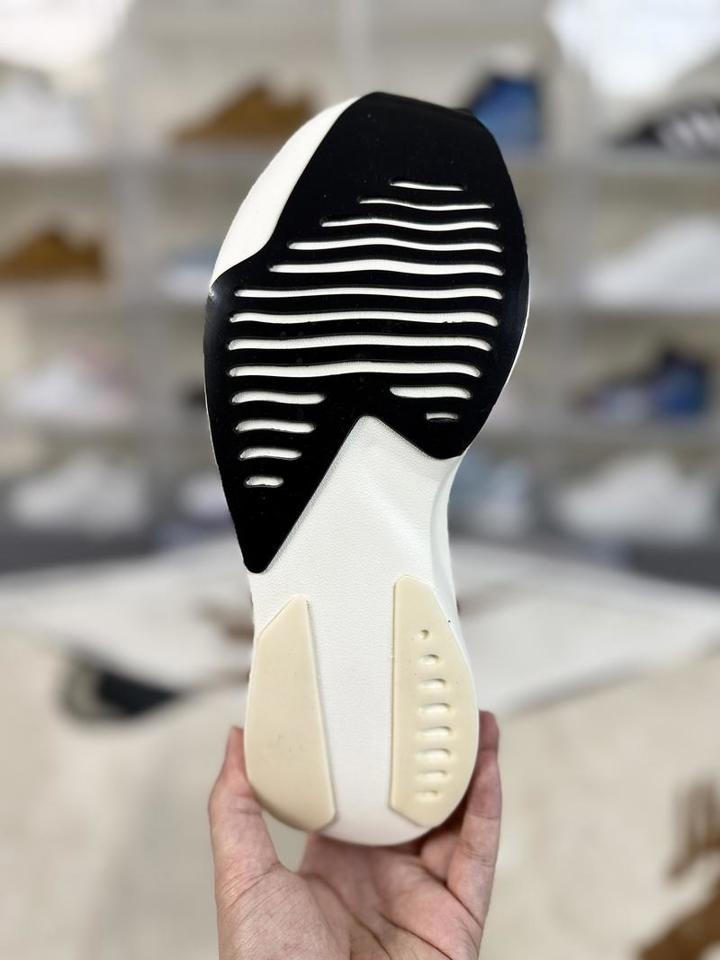 Adidas Adizero Adios Pro Evo 2 белые кроссовки для бега марафон