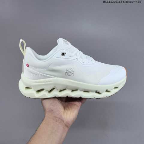Заводная цена Обувь Loewe x Running Cloudtilt LOEWE 7399