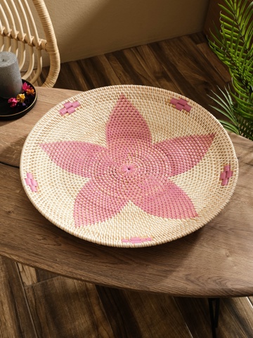 Тарелка декоративная плетёная 'Цветок', 50x50x5 см, ротанг, розовая