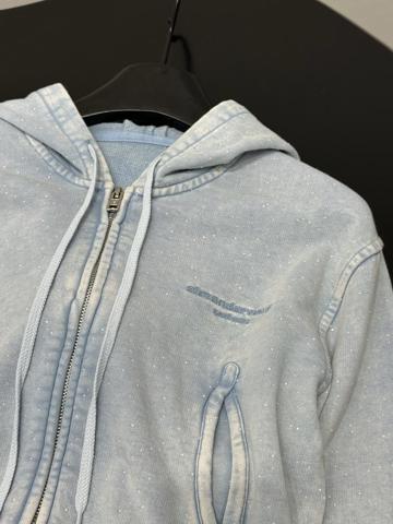 Ветровка Alexander Wang 26 с капюшоном небесно-голубая хлопковая с кристаллами  вышивкой  утяжкой  короткая  на молнии