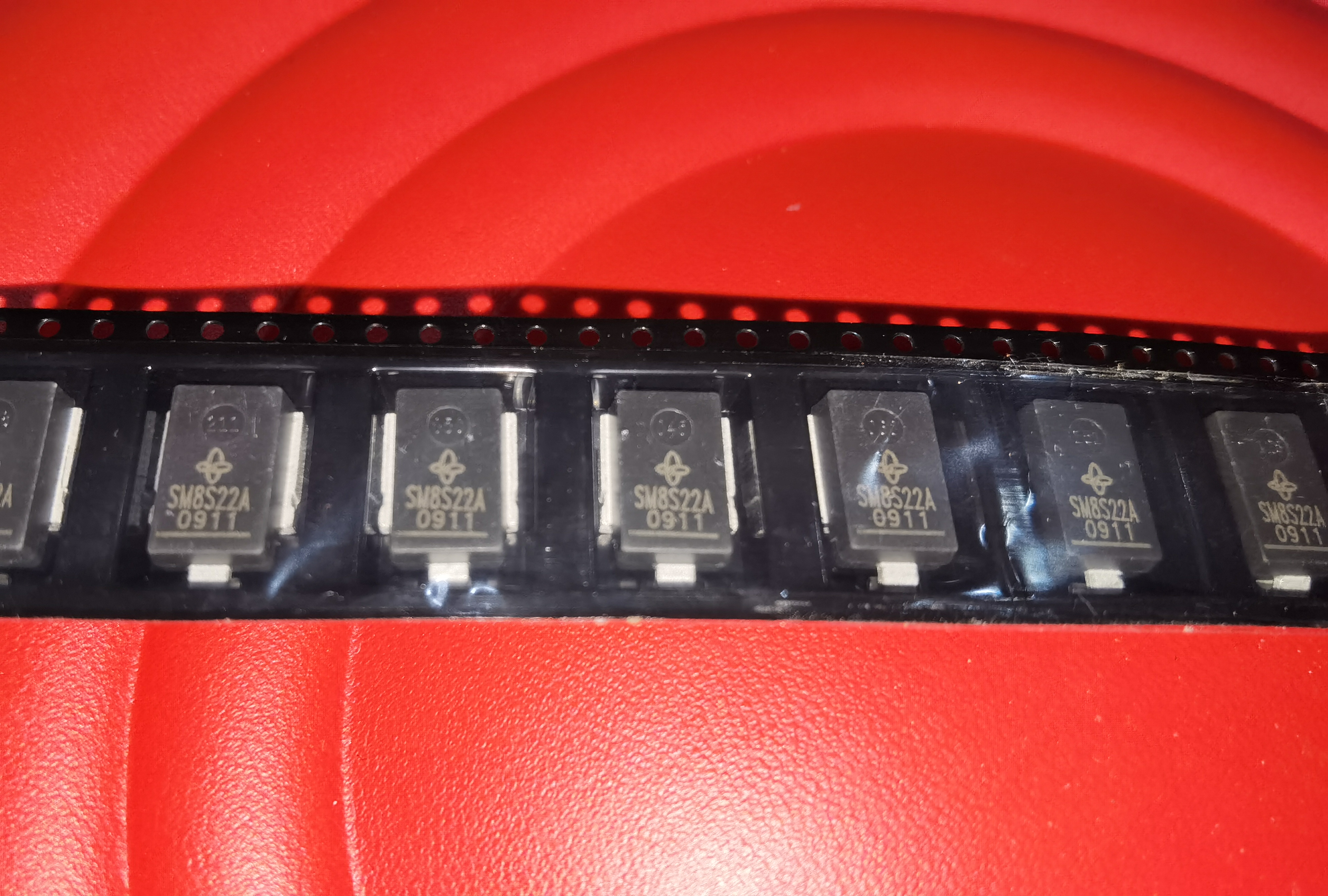 

100% Brand NEW Orignal 10PCS 6600W 22V SM8S22A TVS DO-218AB Product prices need to be consulted