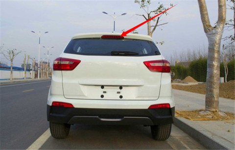 Атмосферостойкая наклейка из карбона для стоп-сигнала Hyundai Ix25