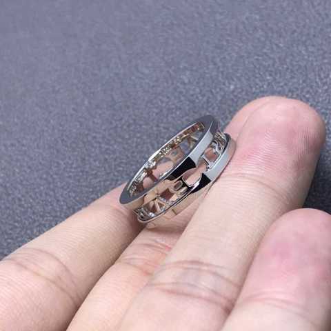 копия 1: 1 Кольцо Bvlgari Новое Полое Кольцо с Буквами Размер B