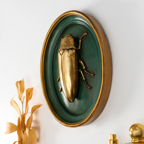 Панно настенное 'Золотой жук', полистоун, декор, тёмно-зелёный, 18.5x4.5x24 см