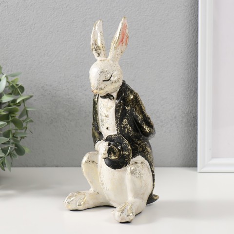 Фигурка полистоун 'Белый заяц в смокинге с цилиндром', 11x11x24 см