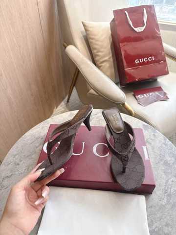 Новые босоножки-шлепанцы Gucci с монограммой GG на высоком каблуке, классический коричневый цвет, размеры 35-42.