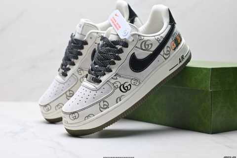 кроссовки Обувь Кроссовки Nike AIR FORCE 1 07 Pure Low Top с медовой воздушной амортизацией в подошве Известный