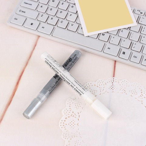 Яркая и красочная акриловая ручка-маркер для рисования для альбома для вырезок белого цвета