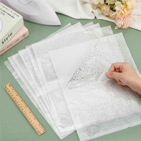 Набор для приклеивания блестящих страз - 8 Листов и 16 Аппликаций из Хрусталя, Идеально подходящих для наклеивания на Одежду.