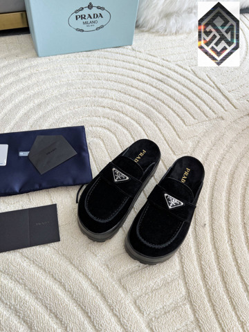 копия 1: 1 Заводская Цена  Оригинальный Спортивный Товар От PRADA КоллеКция  Года