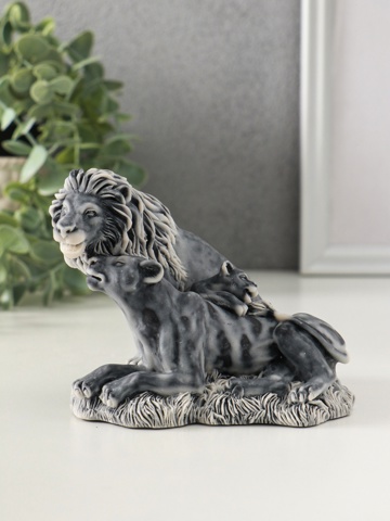 Фигурка 'Семья львов', 8.5 см