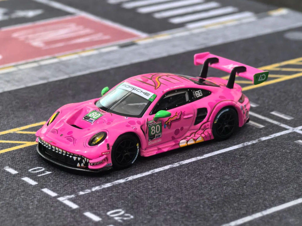 Коллекционная машинка MINI GT 1/64 #872 Porsche 911 GT3 R #80 AO