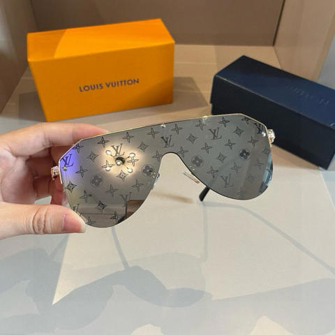 Солнцезащитные очки Louis Vuitton мужские  поляризационные  стильные  для узкого лица  тренд 2026