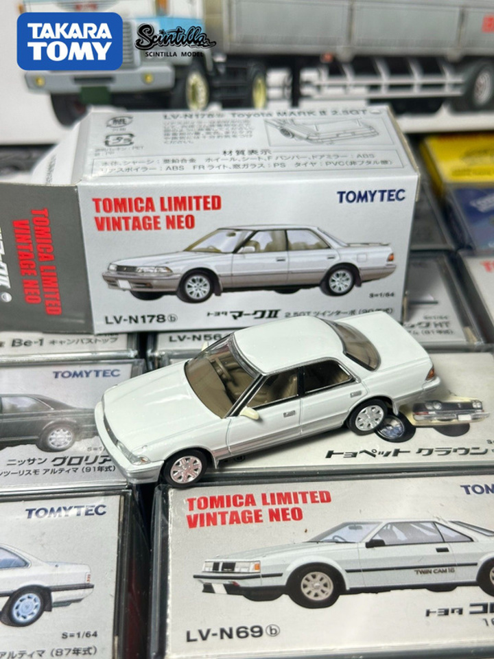 Машинка Tomytec 1/64 Tomica Limited Vintage Tomytec TLV LV-N178b