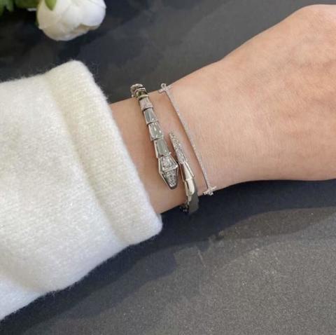 Браслет-змея BVLGARI новинка 2026 золото серебро латунь изысканный дизайн ручная работа стильный аксессуар