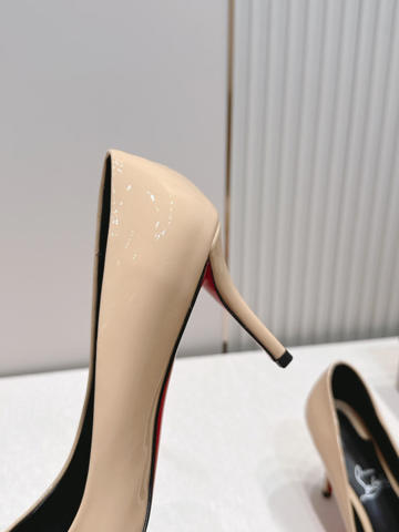 Christian Louboutin So Kate туфли лодочки на шпильке 10.5см лакированная кожа острая мыс красная подошва 2026