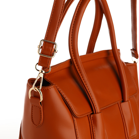 Сумка женская мессенджер на магните, 35x15x23 см, рыжая