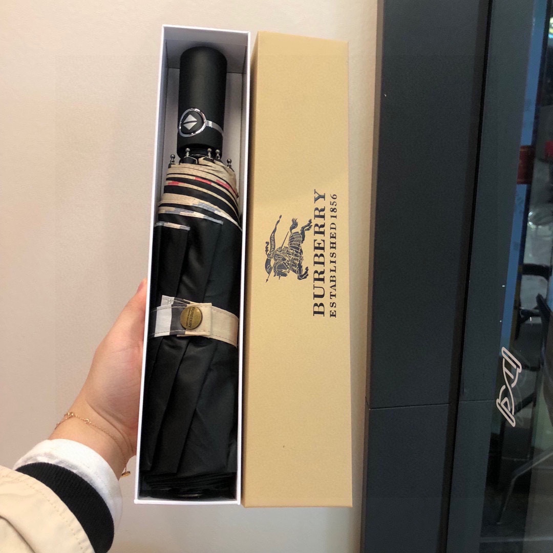 

BURBERRY STYLE КЛАССИЧЕСКИЙ АНГЛИЙСКИЙ КЛЕТЧАТЫЙ ЗОНТ TRIFOLD С АВТОМАТИЧЕСКИМ СКЛАДЫВАНИЕМ, КЛАССИЧЕСКИЙ ЭЛЕГАНТНЫЙ МОДНЫЙ ЗОНТ С ЗАТЕНЯЮЩИМ ЗОНТОМ