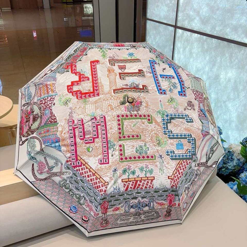 

Новая модель One Click от H Home полностью автоматизирована как для бренда Rain - Sunshine Emma, так и для защиты от ультрафиолетовых лучей.