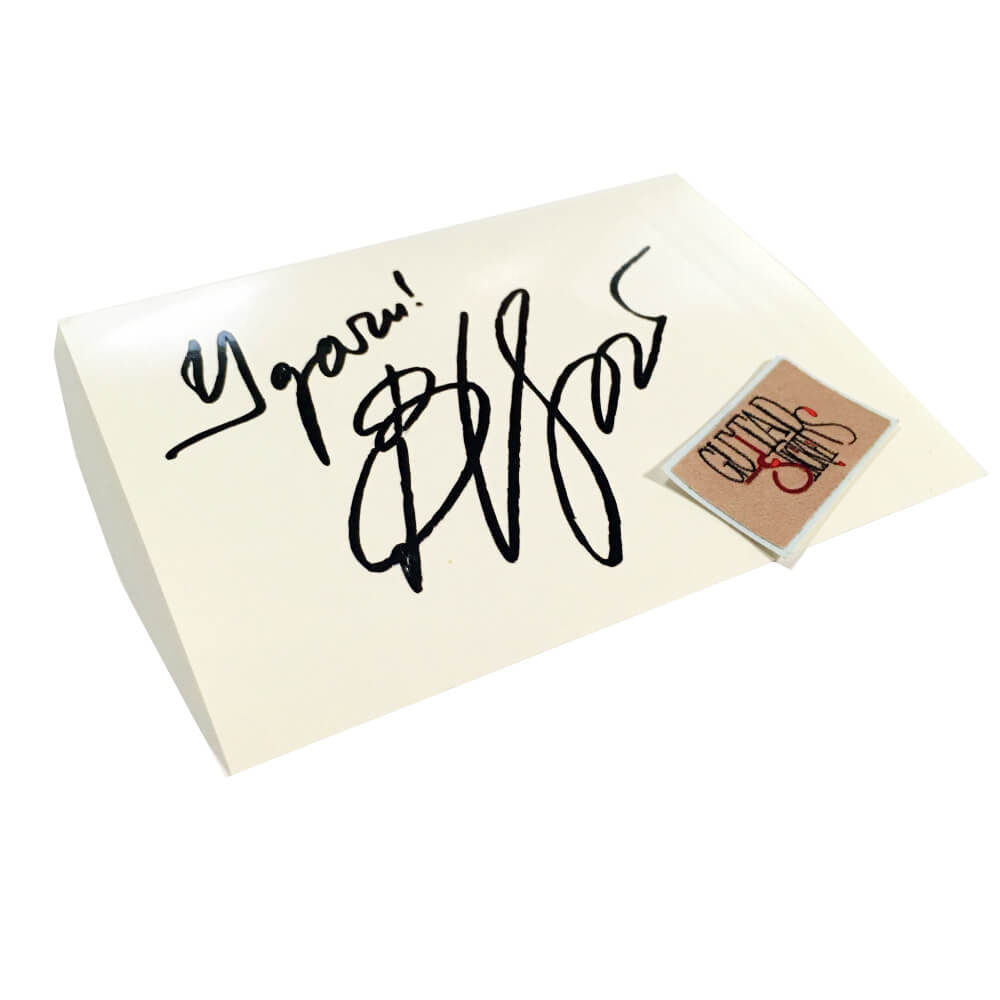 

Виниловый стикер "Автограф Виктора Цоя. Удачи"