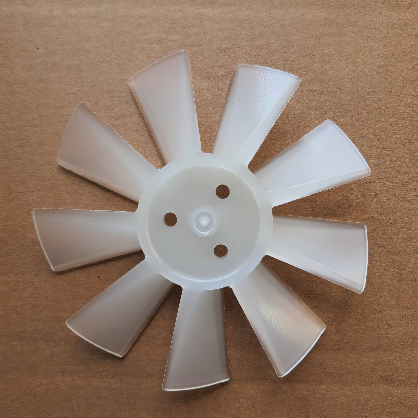 

Крыльчатка вентилятора Рысь, пластик, снегоход Рысь 440, 119, 113, 500, 500+