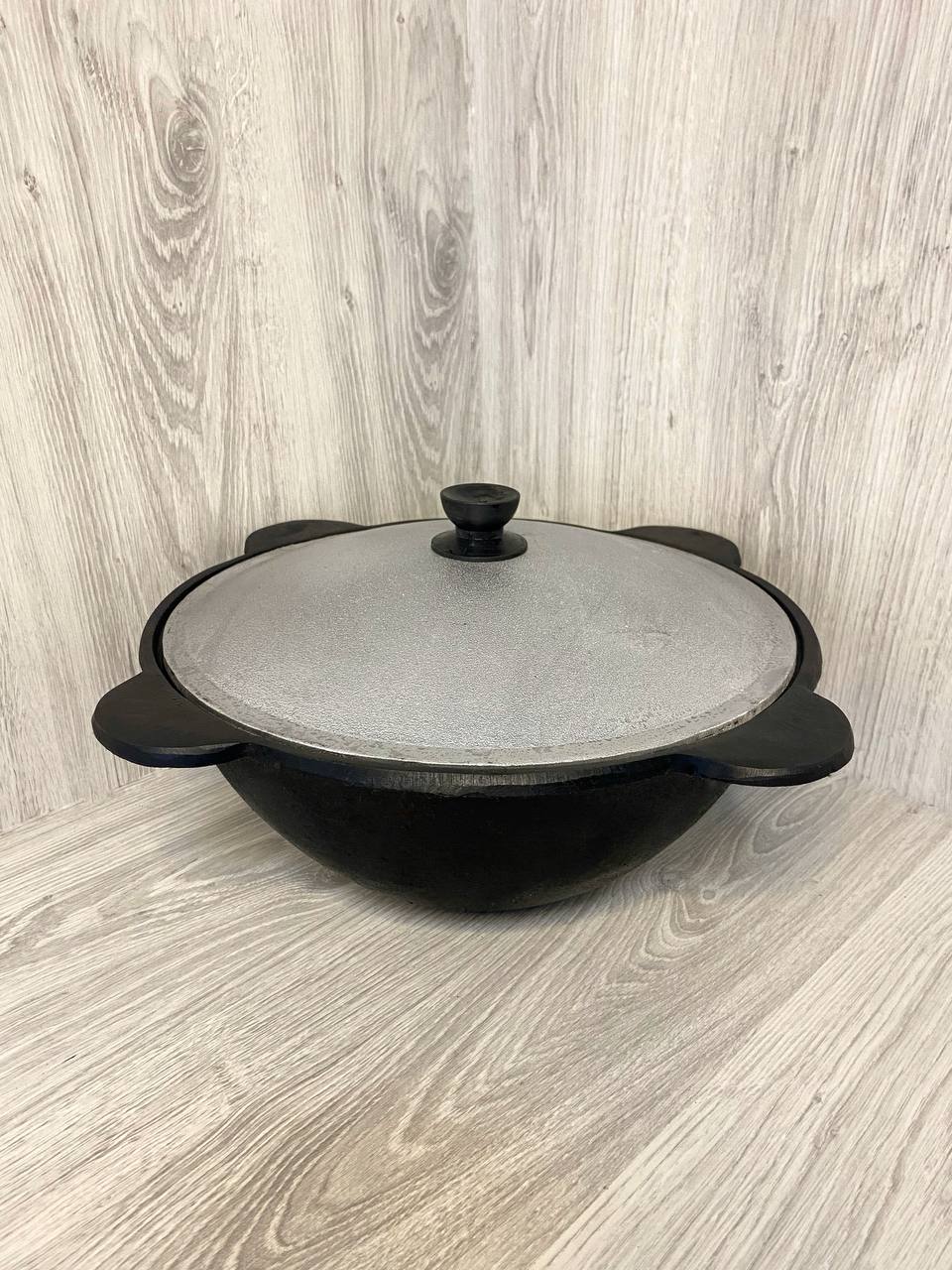 

Узбекский казан для плова. Казан чугунный на 8 литров с крышкой, с плоским или круглым дном