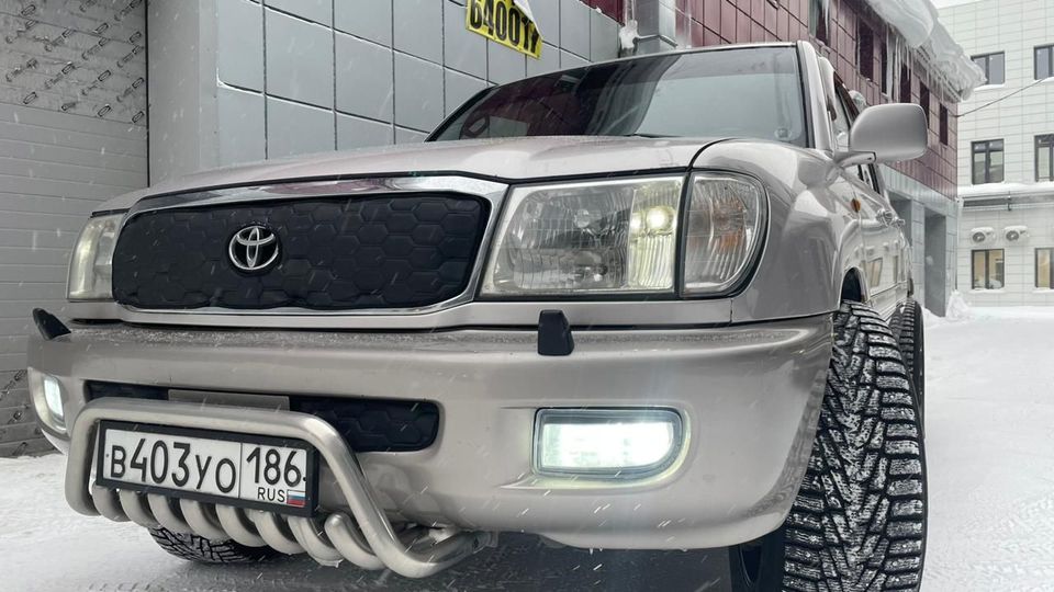 

Утеплитель радиатора и бампера для Toyota Land Cruiser Тойота Ленд Крузер 100 (1998 -2002)