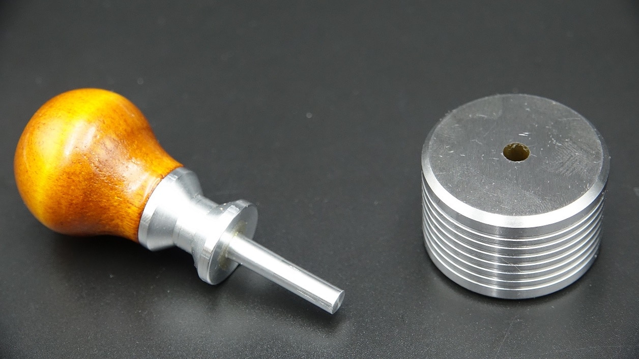 

Сайзер - ручной калибратор пуль 5,5 мм или 6,35 мм или 7,62 мм