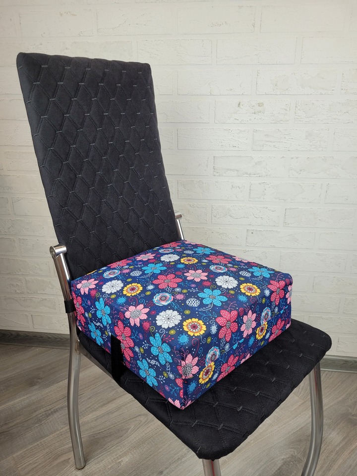 

Бустер растушка. Накладка на стул. Подушка на стул