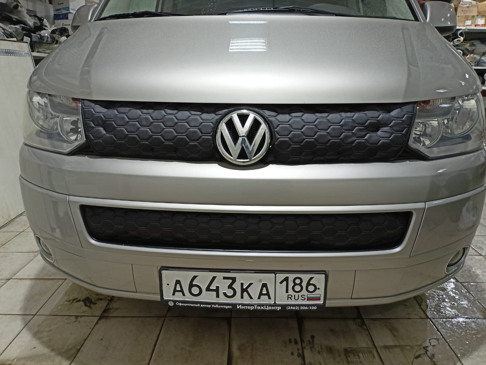 

Утеплитель радиатора для Volkswagen Multivan T5 2009-2015 Фольксваген Мультиван Т5