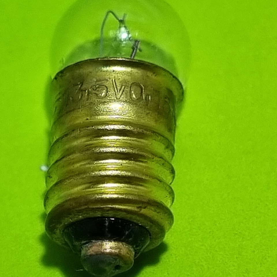 

Лампочка 13,5в 160мА 0,16А МН13.5-0.16 (2шт)