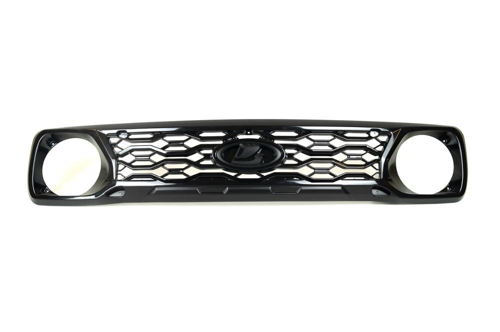 

Решетка радиатора Нива "Барс" (Шагрень).