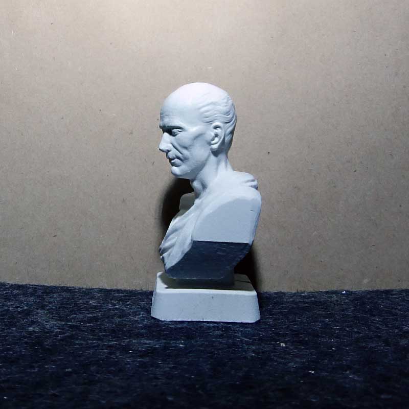 

Бюст Юлия Цезаря UZ-138 Белый или патина. Высота 60мм. Высокая детализация. Обновленная версия