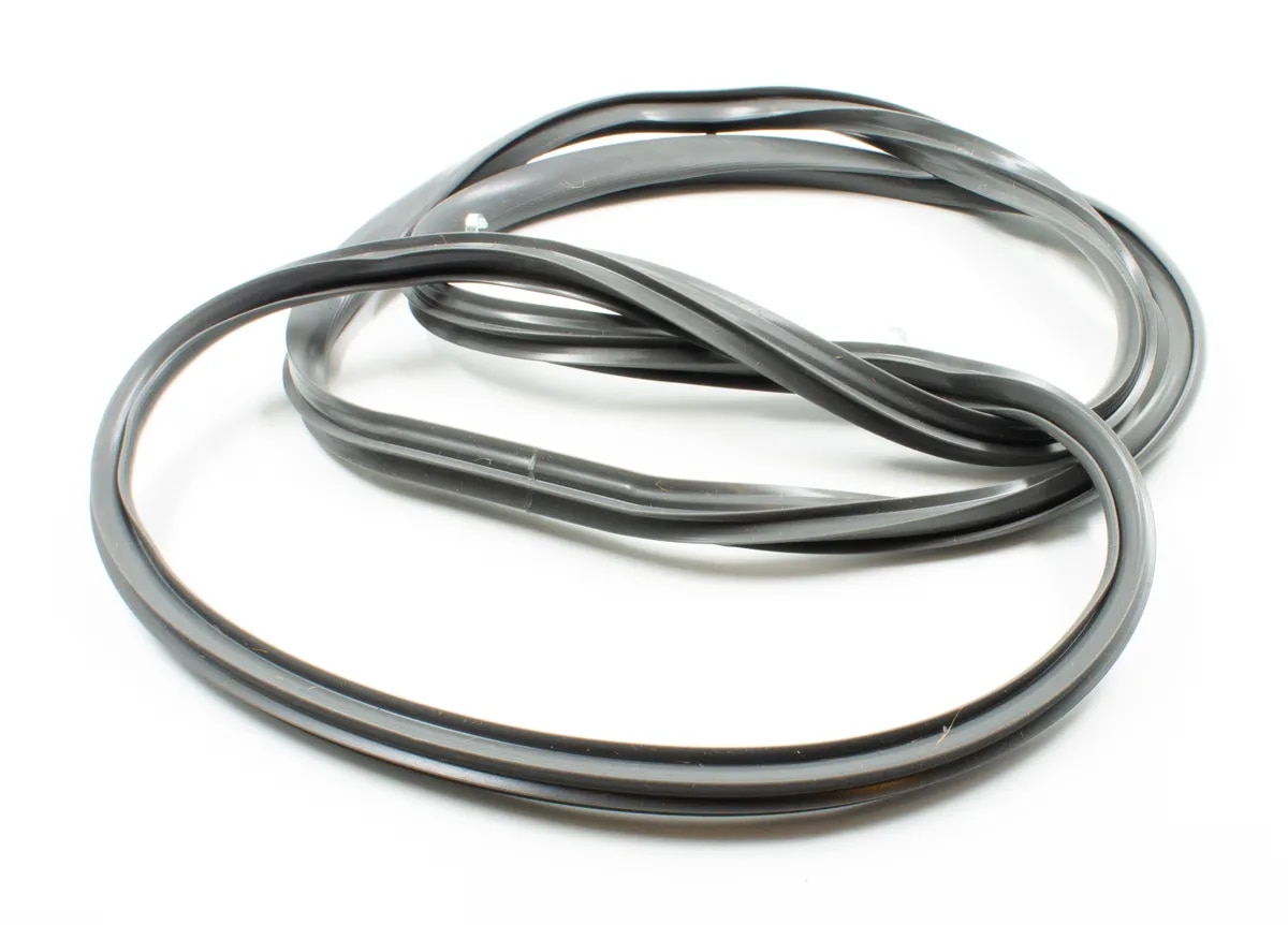 

Резиновый уплотнитель двери для духового шкафа BOSCH SIEMENS 754066 658558 604432 423656 651944 613275 420756 (440x320 мм)