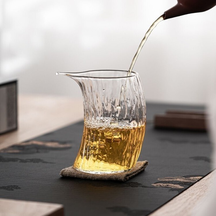 Чахай из боросиликатного стекла - 260 мл заварочный чайник для Китайских чаев «чаша справедливости»/«сливник» наталия зябкова диадема справедливости