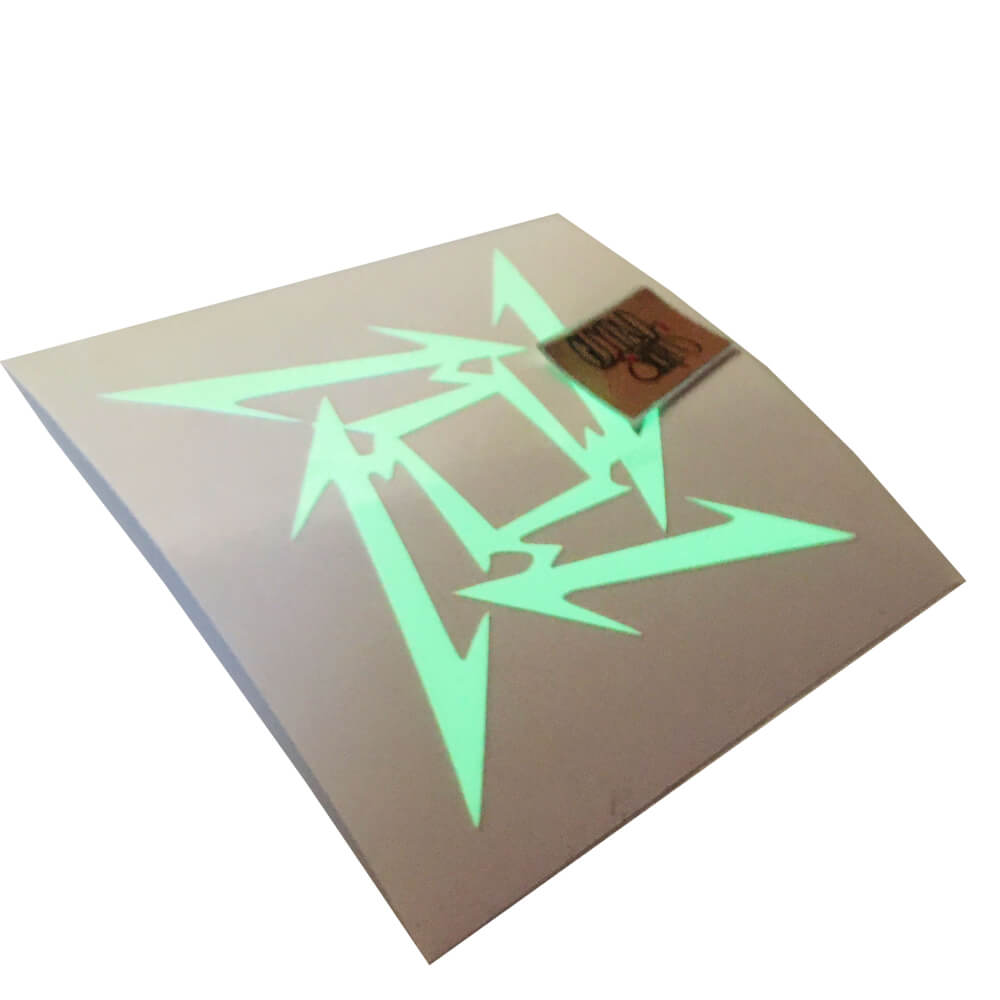 

Виниловая наклейка "Звезда Metallica"